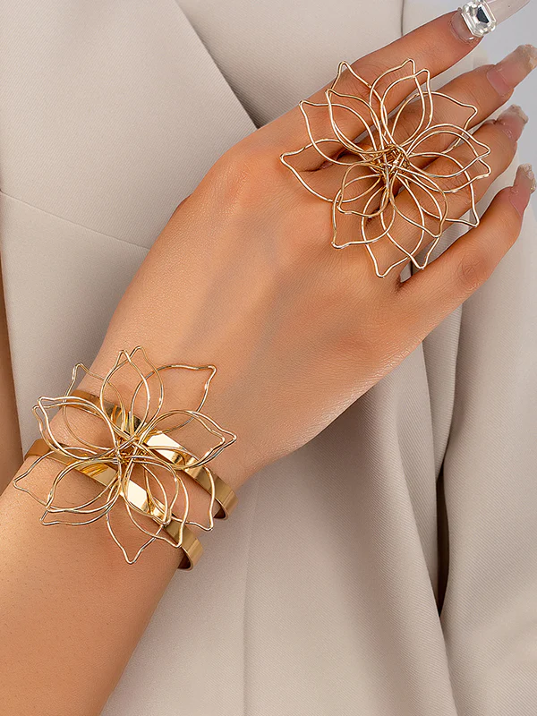 Flower Shape Bracelet Accessories + Rings Accessories - Image 2