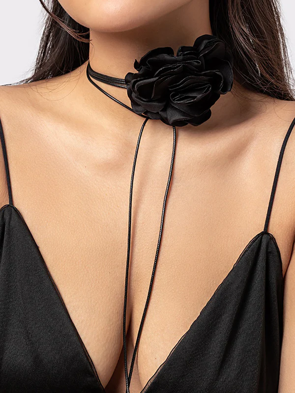 Flower Shape Dainty Necklace Necklaces Accessories - Image 2