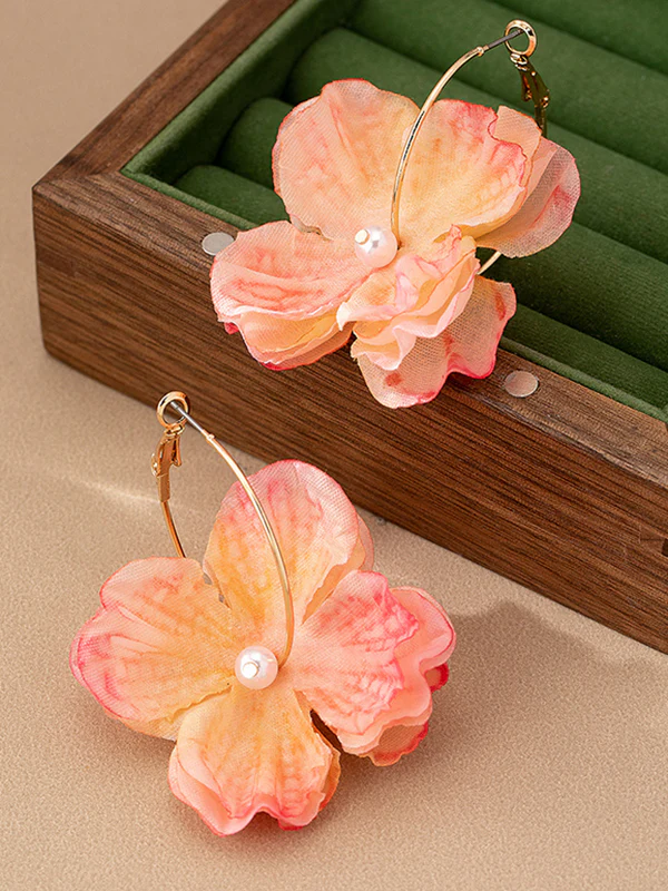 Flower Shape Drop Earrings - Image 2