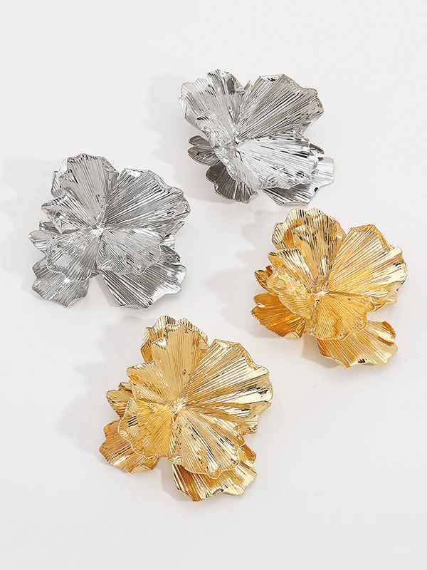 Flower Shape Drop Earrings - Image 4