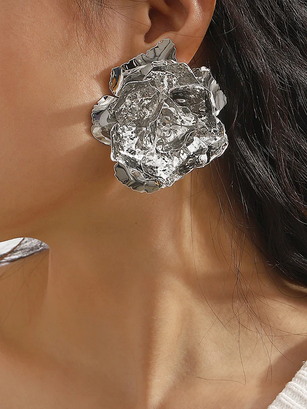 Flower Shape Drop Earrings - Image 2