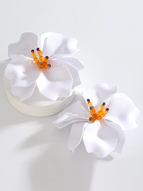 Flower Shape Drop Earrings - Image 3