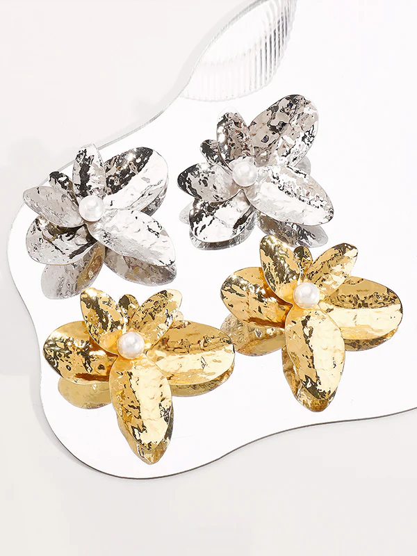 Flower Shape Drop Earrings - Image 4