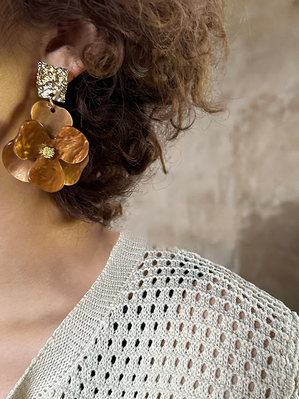 Flower Shape Drop Earrings - Image 2