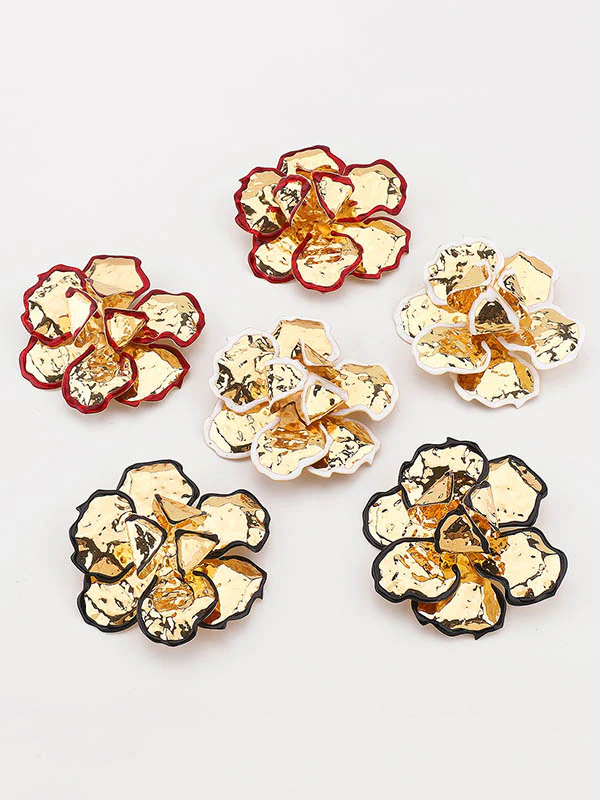 Flower Shape Drop Earrings - Image 4