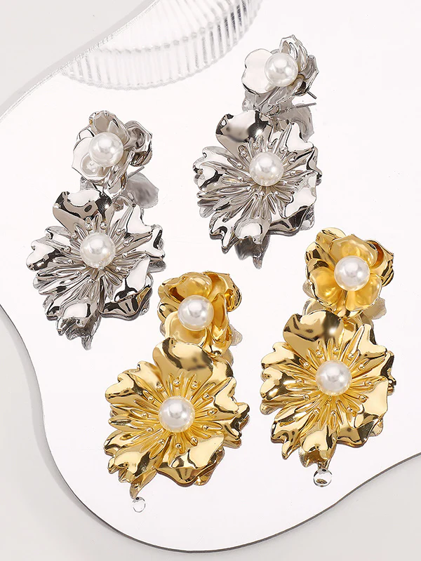 Flower Shape Drop Earrings - Image 4
