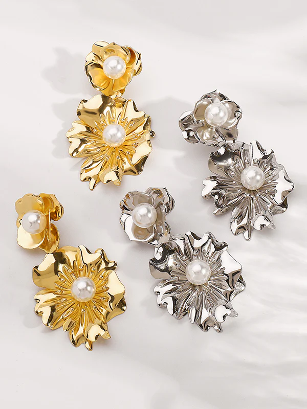 Flower Shape Drop Earrings - Image 5