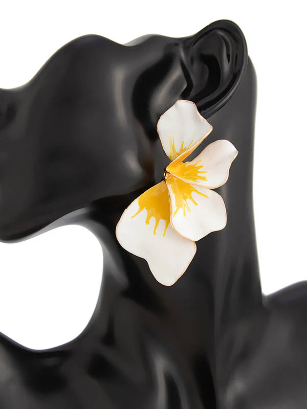 Flower Shape Drop Earrings - Image 13