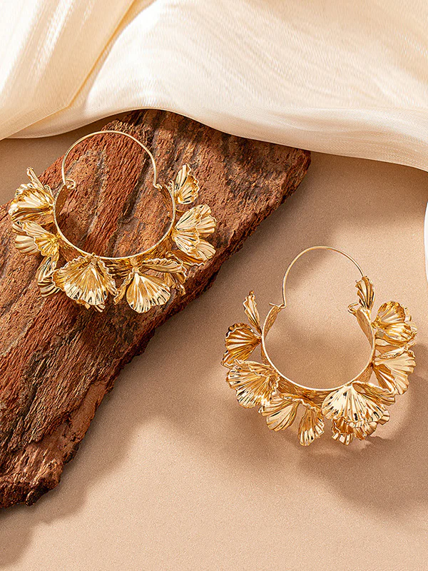 Flower Shape Drop Earrings - Image 3