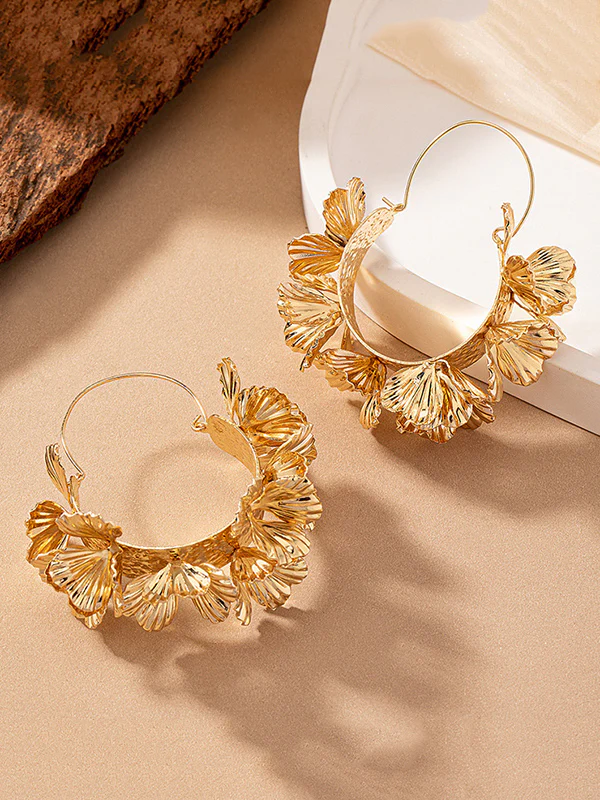 Flower Shape Drop Earrings - Image 4