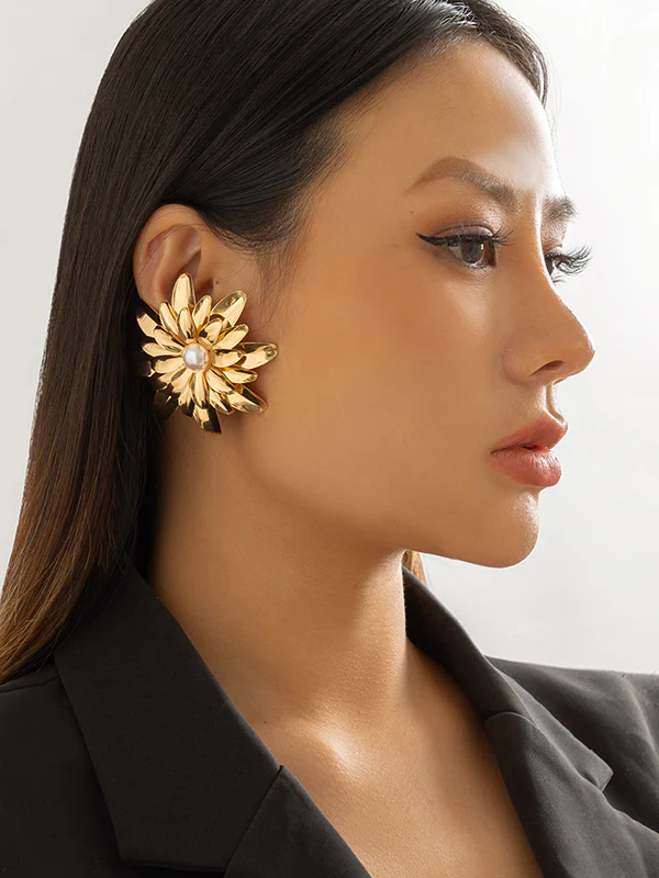 Flower Shape Drop Earrings - Image 4