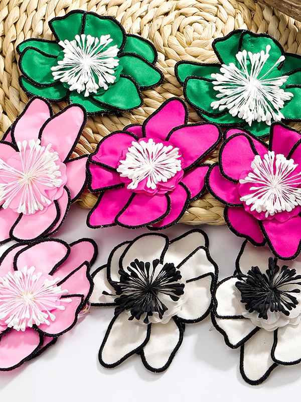 Flower Shape Drop Earrings - Image 6