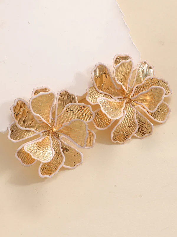 Flower Shape Earrings Accessories - Image 3