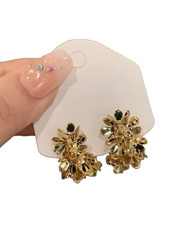 Flower Shape Earrings Accessories - Image 9