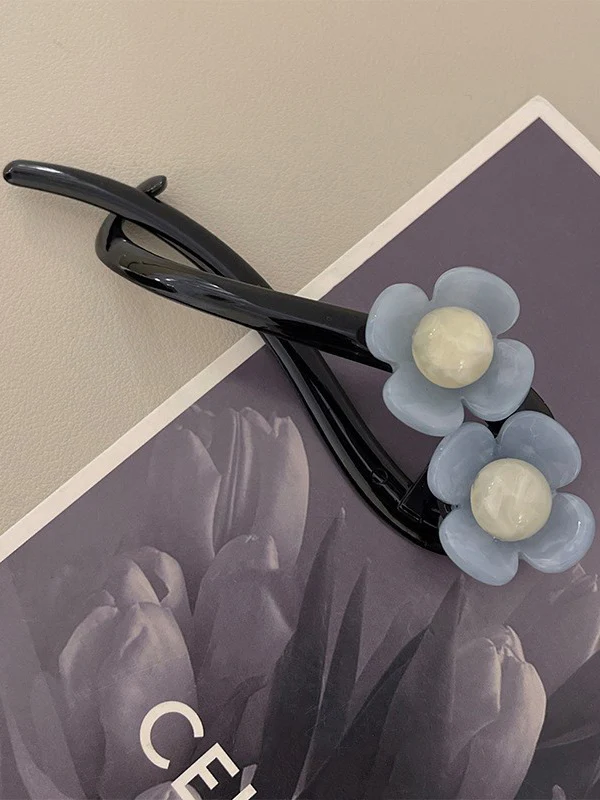 Flower Shape Geometric Hair Clips - Image 10