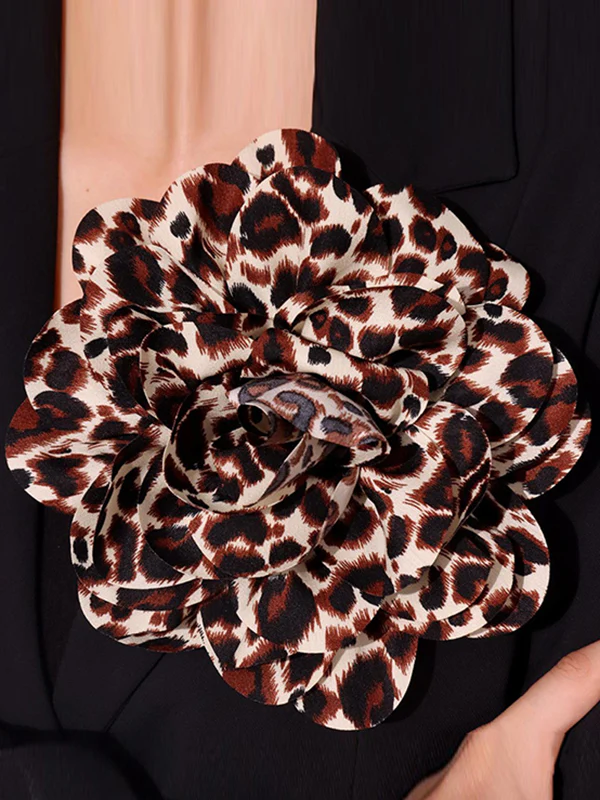 Flower Shape Leopard Brooch Accessories - Image 3