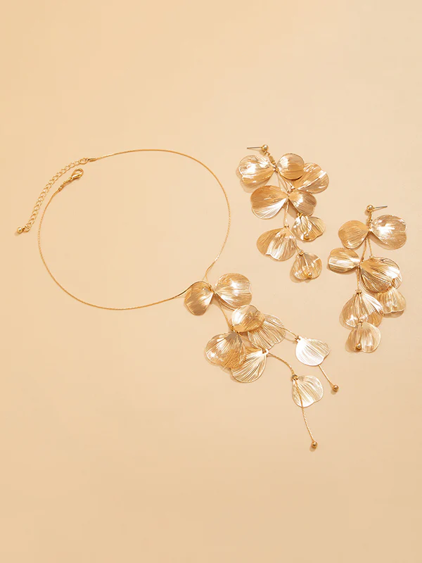 Flower Shape Necklaces Accessories - Image 12