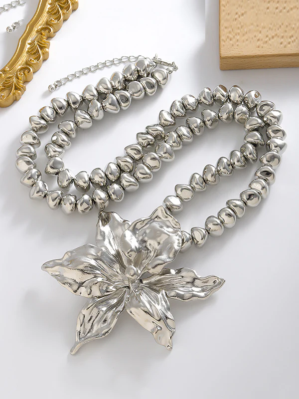 Flower Shape Necklaces Accessories - Image 6