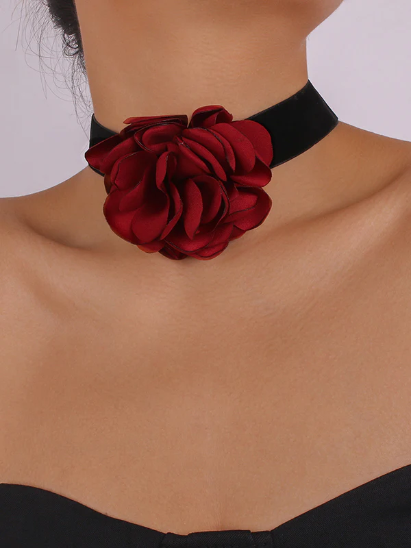 Flower Shape Necklaces Accessories - Image 3