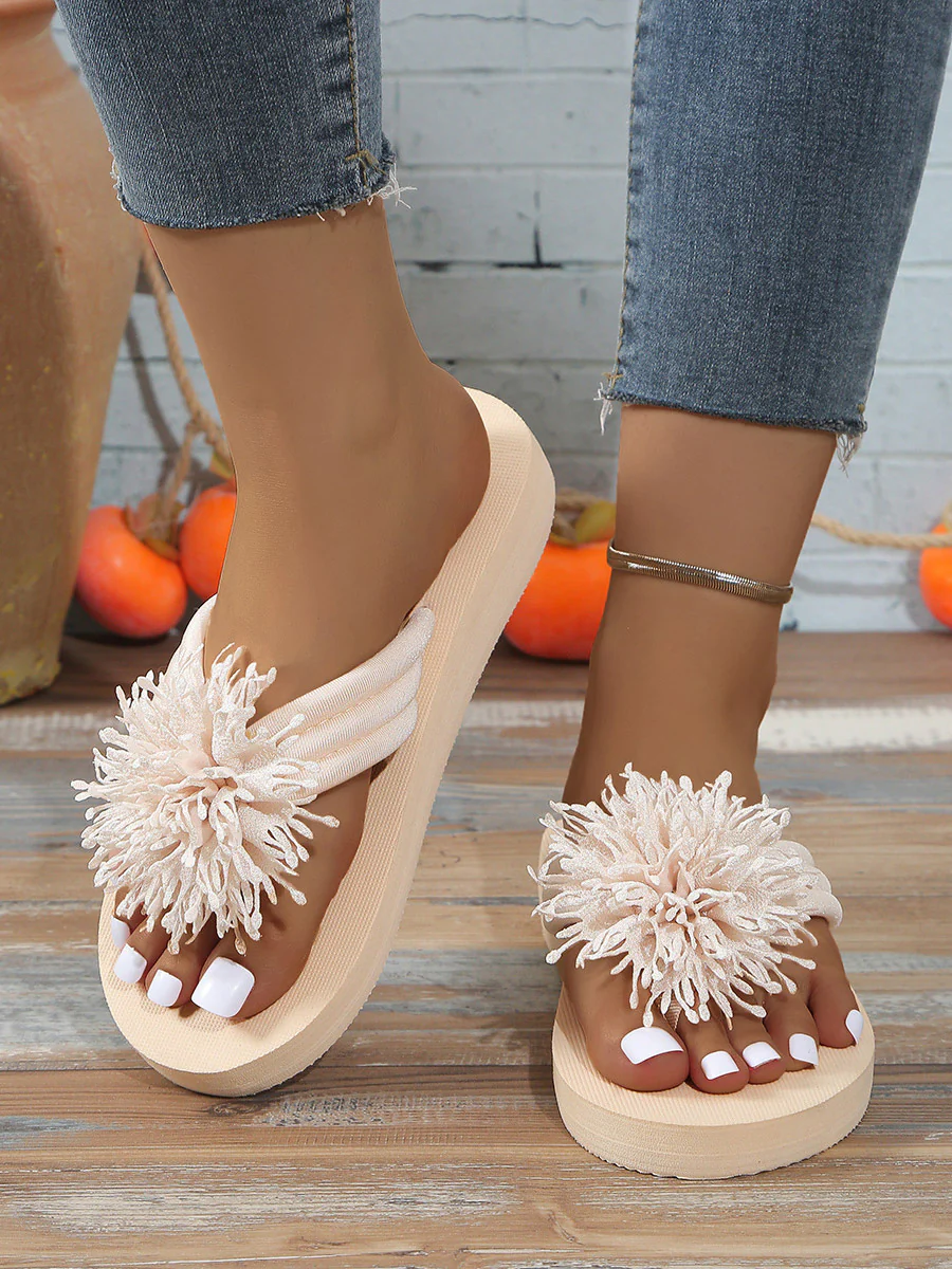 Flower Shape Open Toe Slippers - Image 2