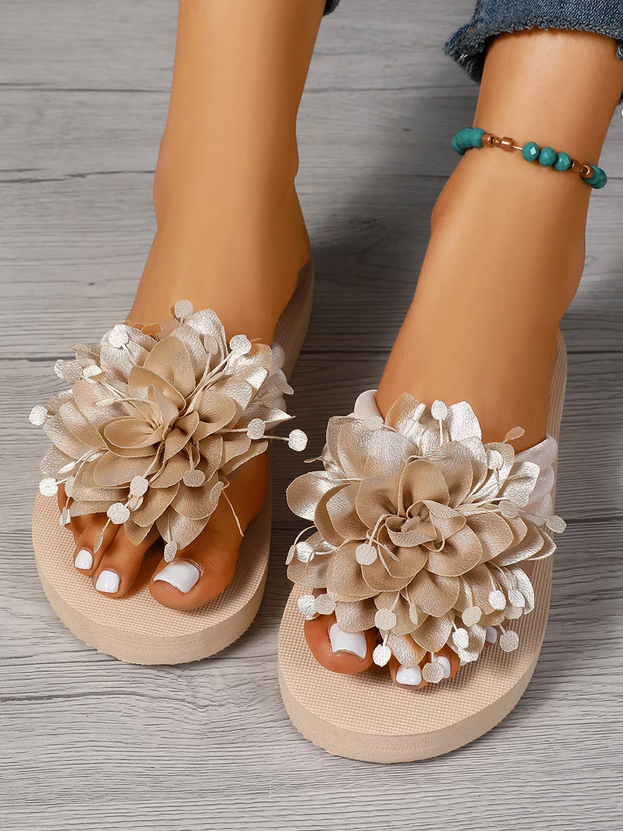 Flower Shape Open Toe Slippers - Image 3