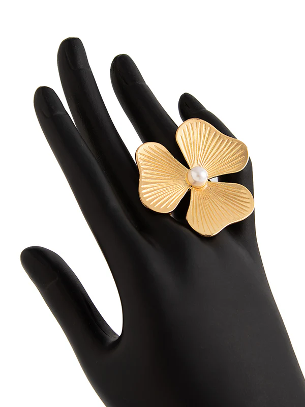 Flower Shape Pleated Shiny Rings Accessories - Image 3
