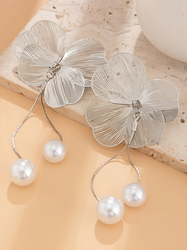 Flower Shape Tasseled Drop Earrings - Image 6