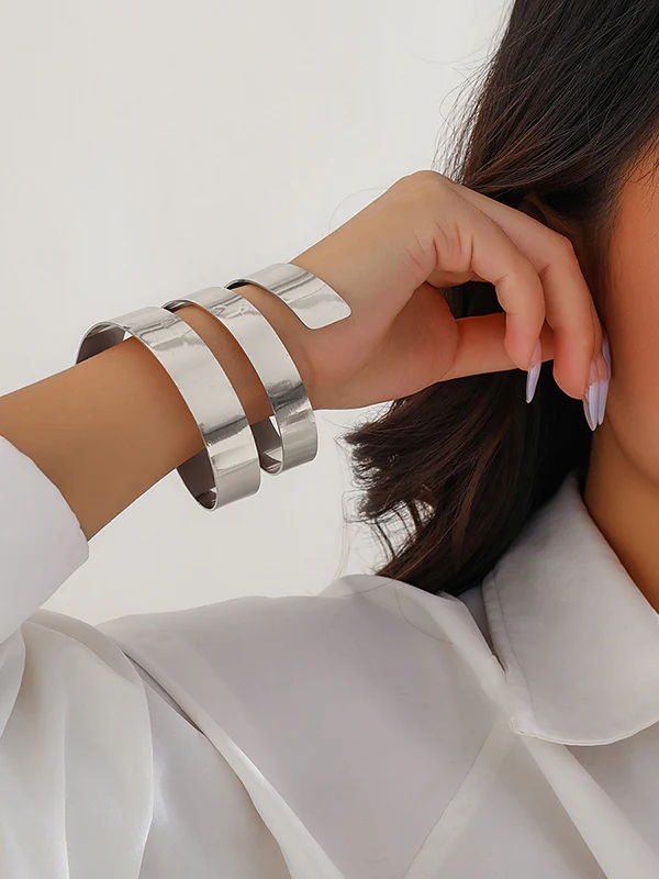 Geometric Bracelet Accessories - Image 3