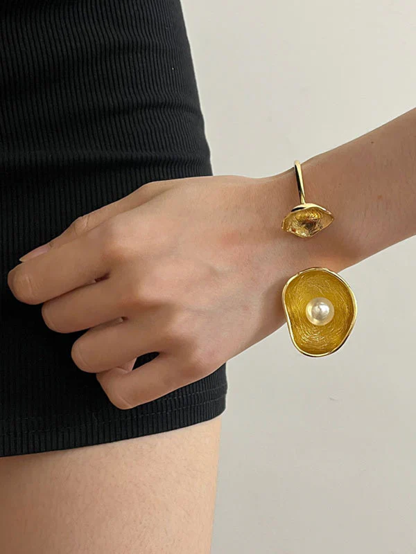 Geometric Bracelet Accessories - Image 3