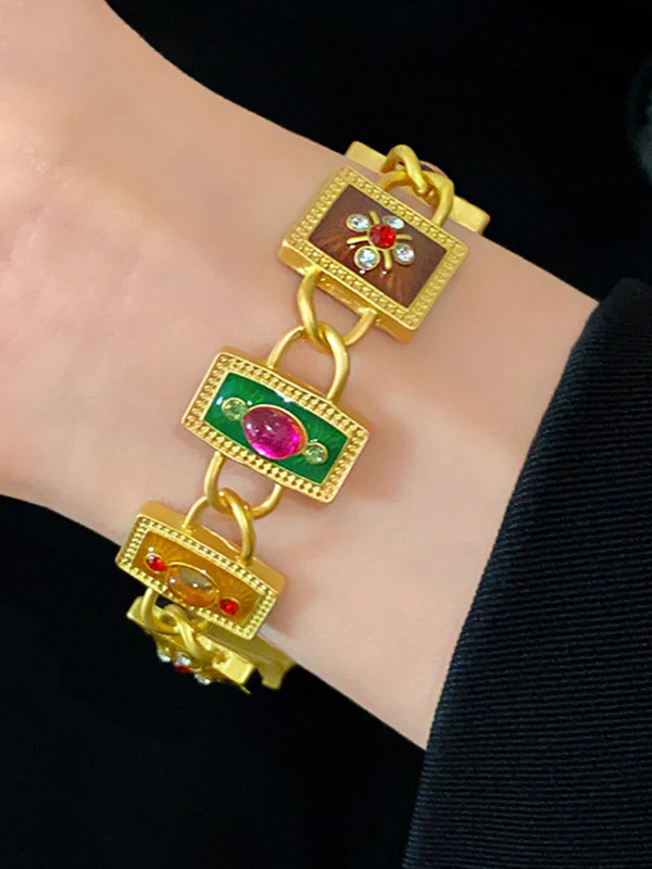 Geometric Bracelet Accessories - Image 4