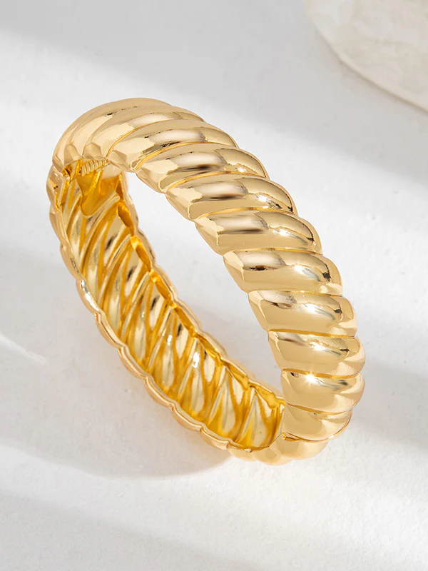 Geometric Bracelet Accessories - Image 10