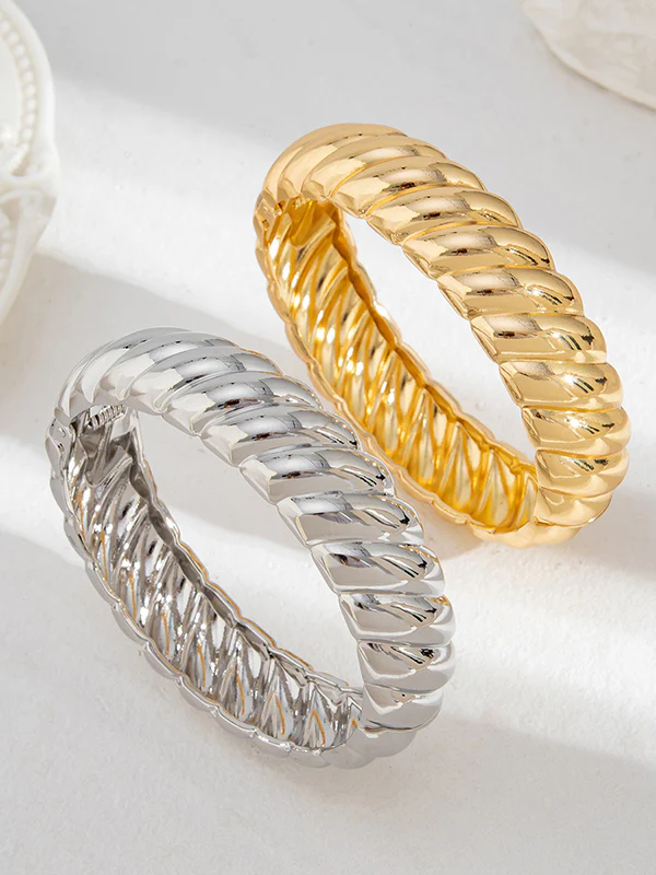 Geometric Bracelet Accessories - Image 5