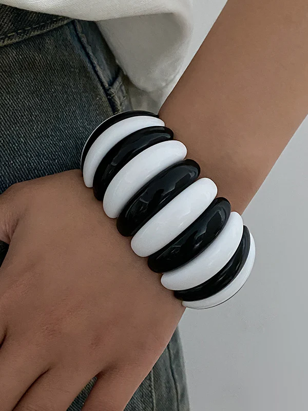 Geometric Bracelet Accessories - Image 2