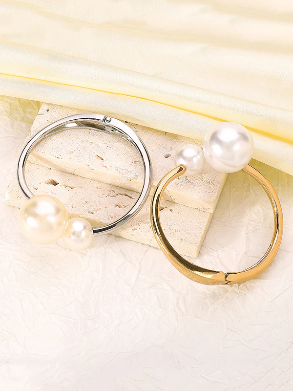 Geometric Bracelet Accessories - Image 4
