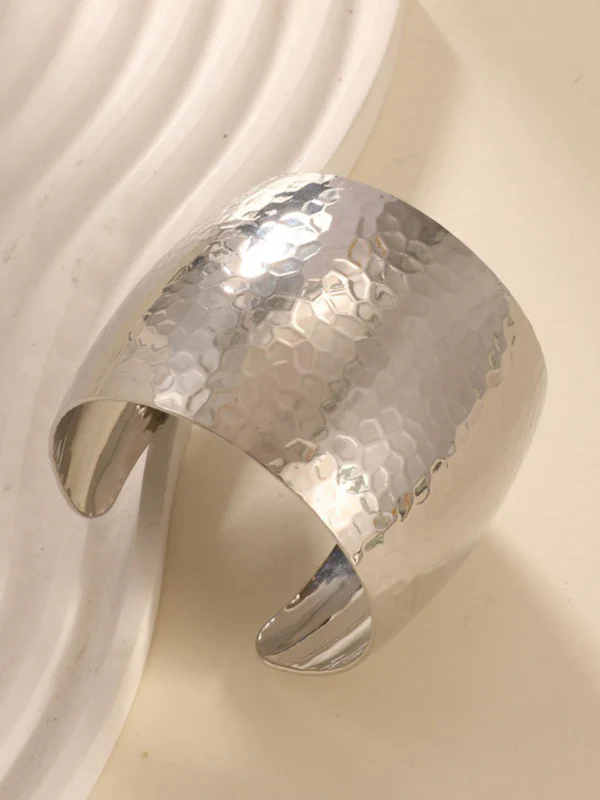 Geometric Bracelet Accessories - Image 4