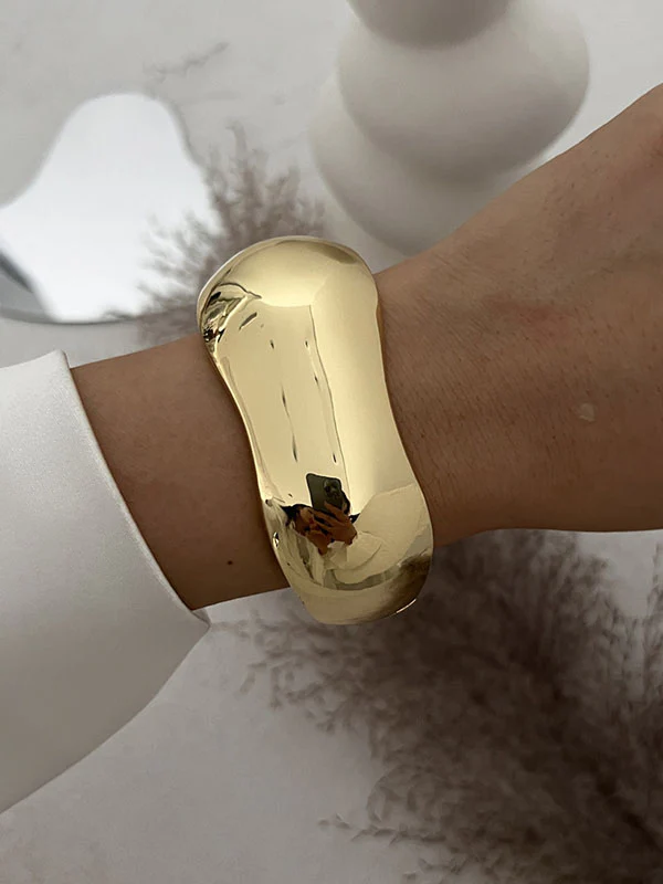 Geometric Bracelet Accessories - Image 4