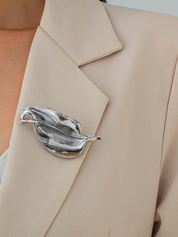Geometric Brooch Accessories - Image 3