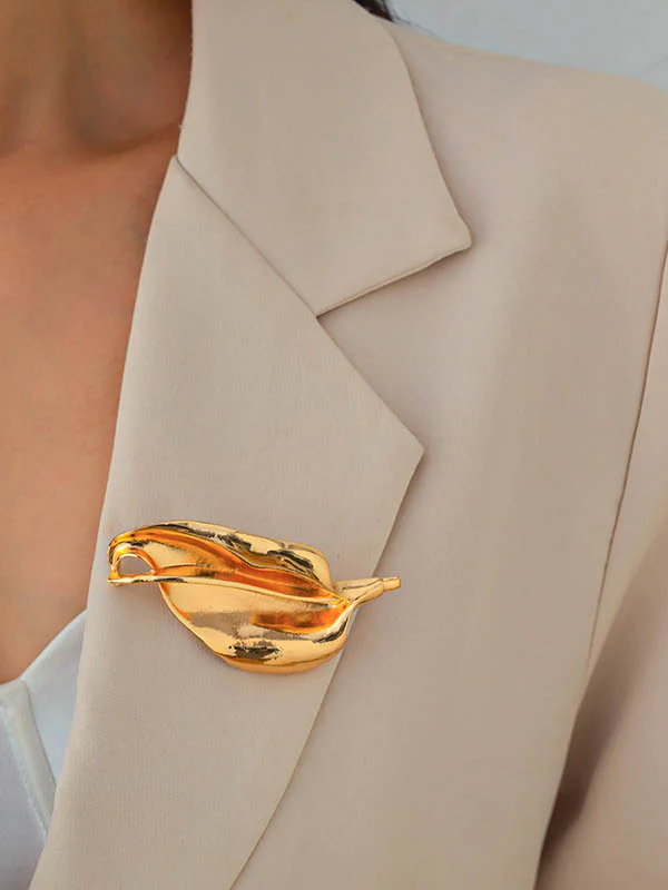 Geometric Brooch Accessories - Image 4