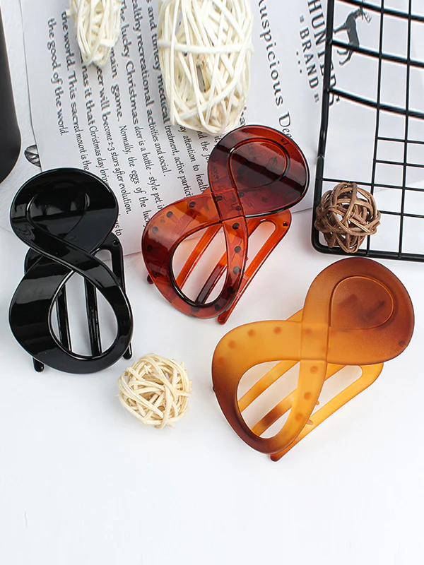 Geometric Hollow Hair Clips - Image 6