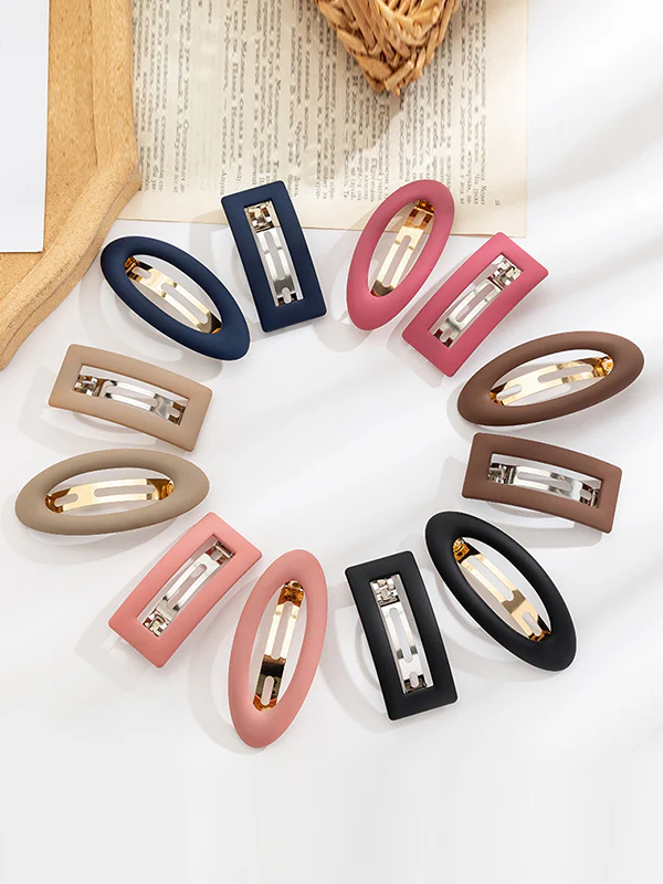 Geometric Hollow Hair Clips - Image 4