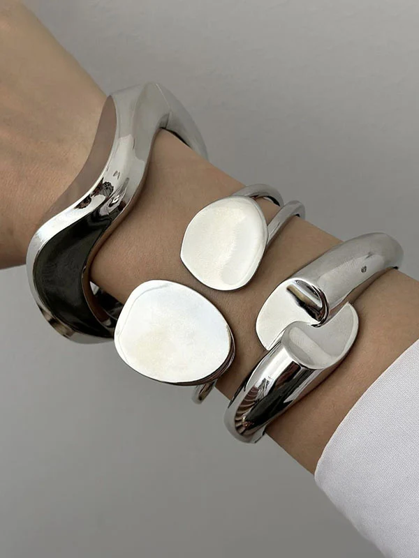 Geometric Hollow Solid Color Bracelet Accessories - Image 2