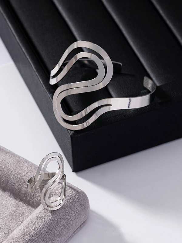Geometric Hollow Solid Color Bracelet + Rings Accessories Two Pieces - Image 2
