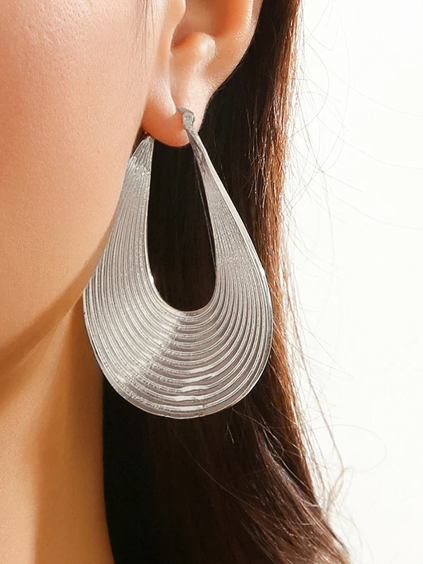 Geometric Hollow Solid Color Drop Earrings - Image 2