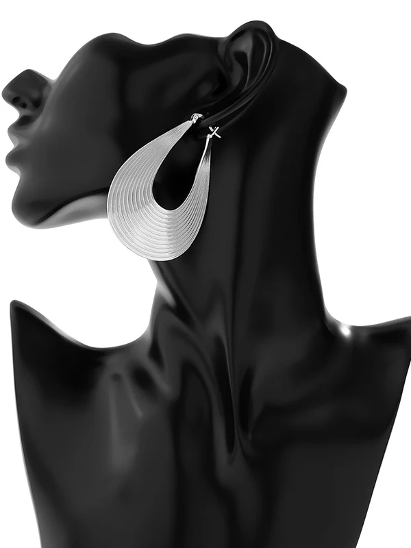 Geometric Hollow Solid Color Drop Earrings - Image 8