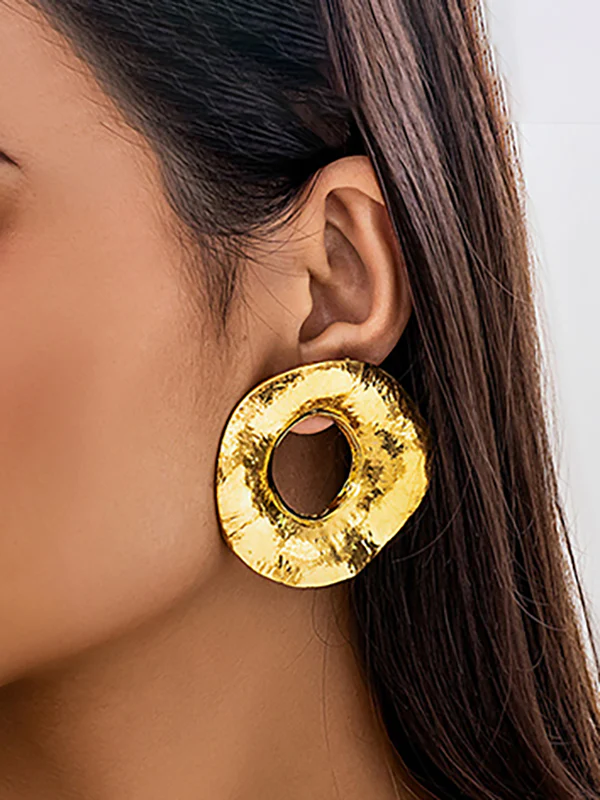 Geometric Hollow Solid Color Drop Earrings - Image 3