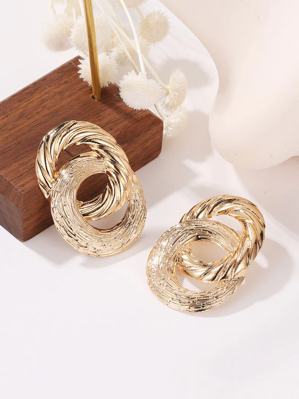 Geometric Hollow Solid Color Drop Earrings - Image 4