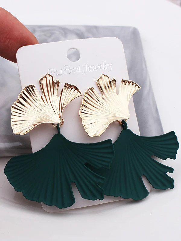Geometric Leaves Shape Drop Earrings - Image 2