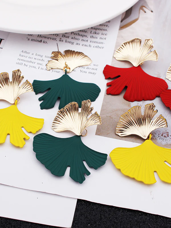 Geometric Leaves Shape Drop Earrings - Image 5