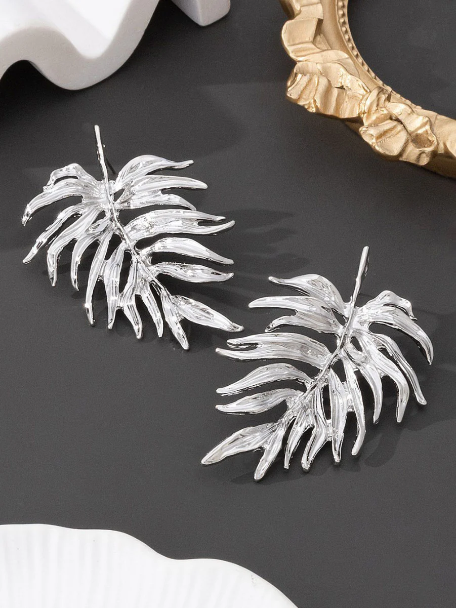 Geometric Leaves Shape Earrings Accessories - Image 2