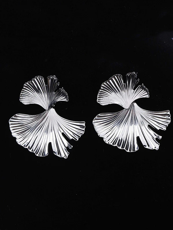 Geometric Leaves Shape Solid Color Drop Earrings - Image 3
